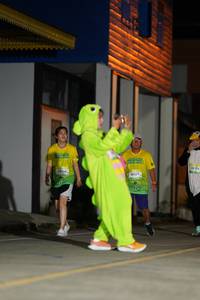 BIB: 30221, 50176
                            <button type="button" onclick="openModal(21743913)" class="btn btn-primary btn-sm float-right btn-popup" data-toggle="modal" data-target=".modal-high-quality">
                        <i class="fas fa-shopping-cart"></i> Add to Cart
                    </button>
                                            <button type="button" onclick="isThisMe(21743913, true)" class="btn btn-success btn-sm float-right btn-popup btn-isme hidden" data-toggle="tooltip" data-placement="bottom" title="นี่คือรูปของคุณใช่ไหม คลิกที่นี่เพื่อเอาเข้าอัลบั้ม">
                        <i class="fas fa-plus"></i> Add to album
                    </button>
                    <button type="button" onclick="isThisMe(21743913, false)" class="btn btn-warning btn-sm float-right btn-popup btn-isnotme hidden">
                        <i class="fas fa-ban"></i> Remove from album
                    </button>